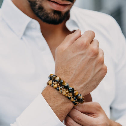 General Guidelines for Wrist Wear: How to Wear Bracelets with Style